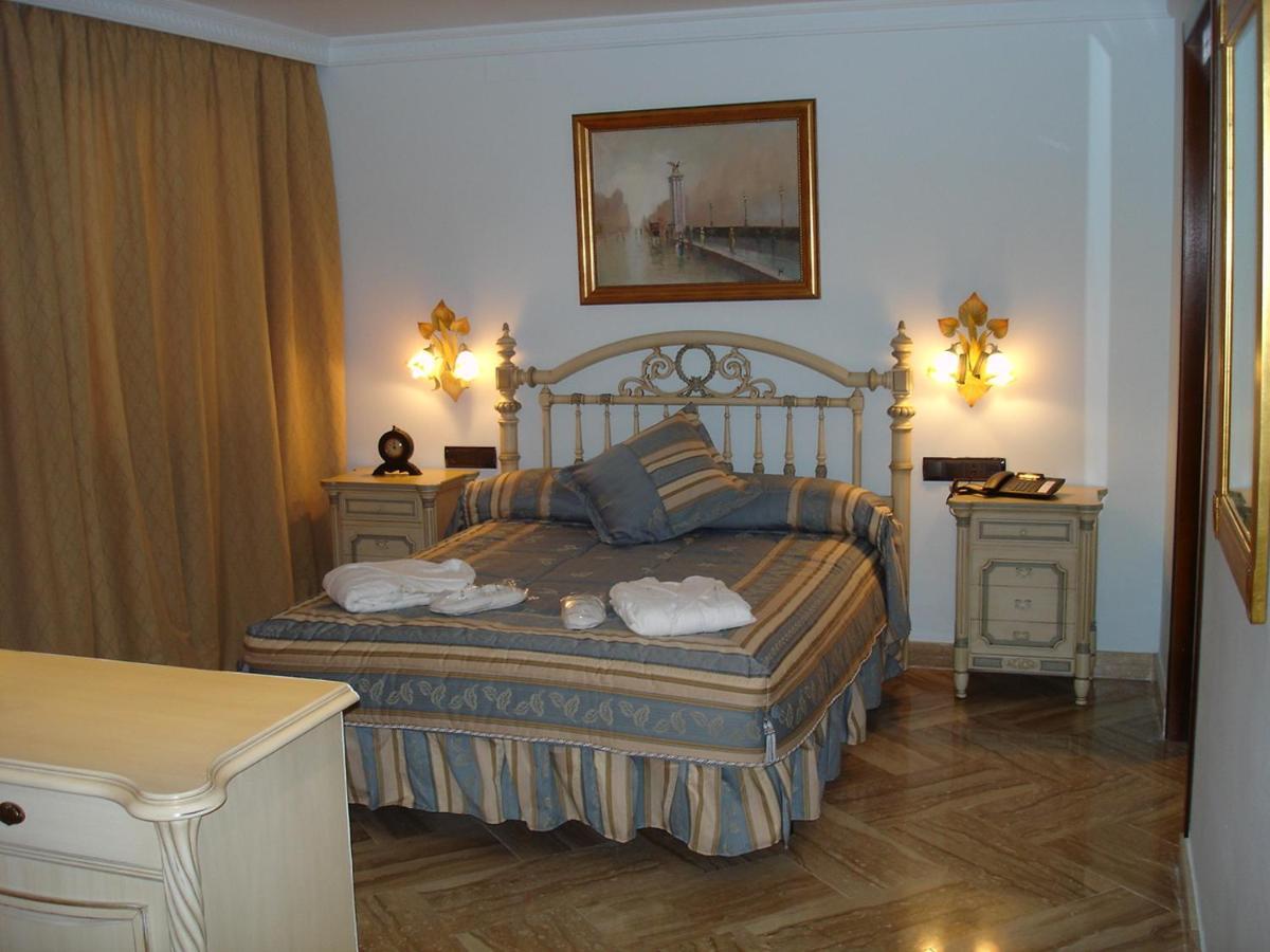 Hotel Hacienda Don Manuel Granja de Torrehermosa Ngoại thất bức ảnh