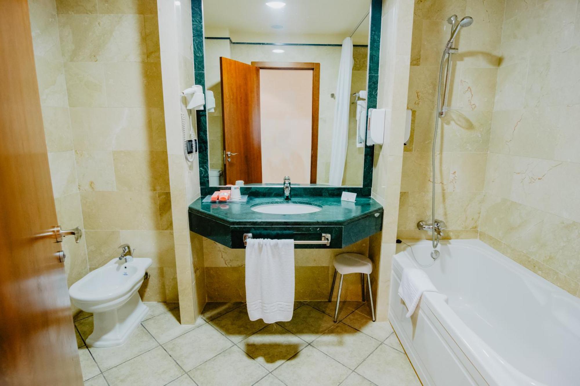 Hotel Hacienda Don Manuel Granja de Torrehermosa Ngoại thất bức ảnh