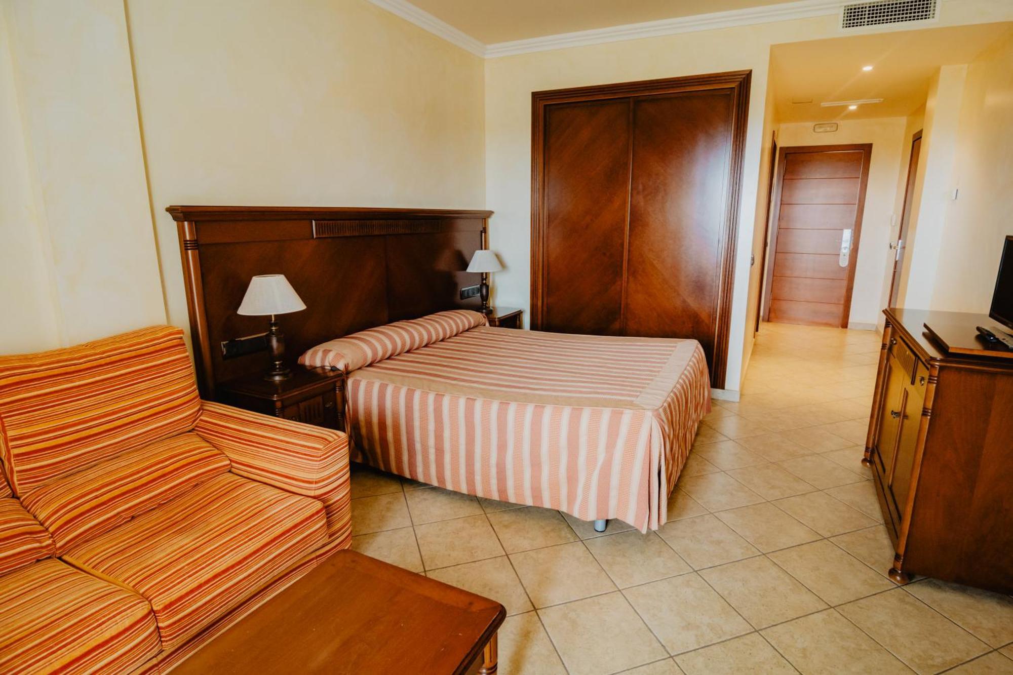 Hotel Hacienda Don Manuel Granja de Torrehermosa Ngoại thất bức ảnh